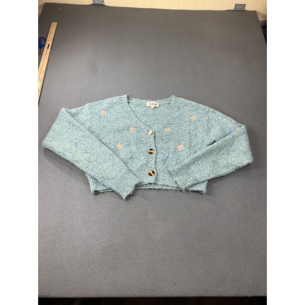 Listicle Floral Embroidered Cropped Cardigan Womens Small Blue Green Fuzzy Knit